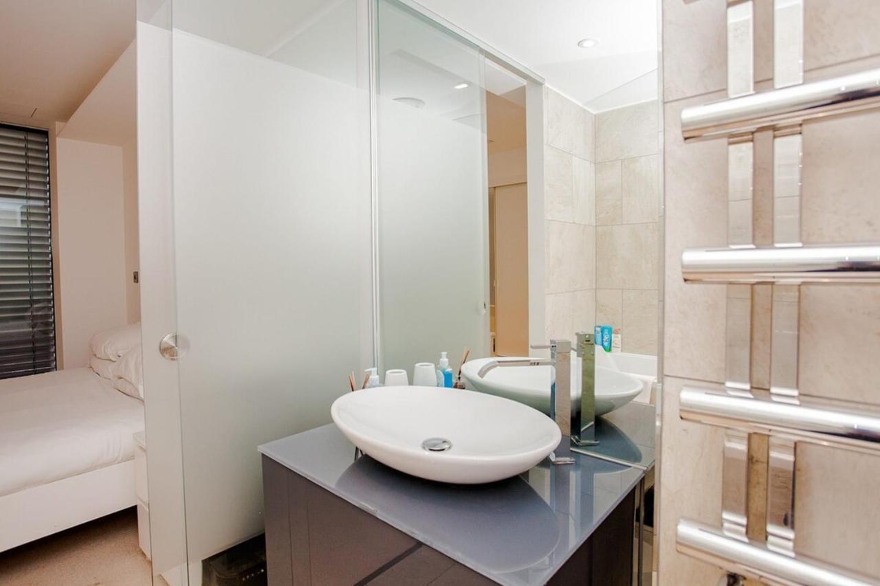 Apartament Beautiful Newly Renovated 2 Bed In Bank *